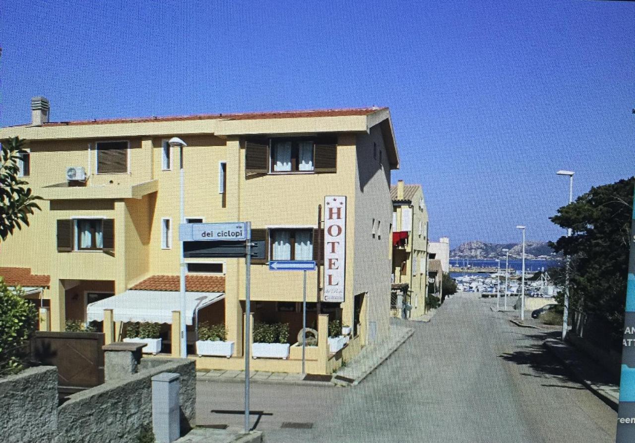 Le Camere Sul Porto Palau Ngoại thất bức ảnh